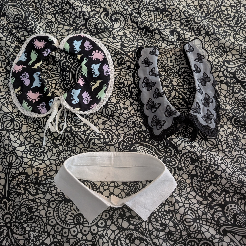 Kids Dinosaur and Butterfly Collar Set